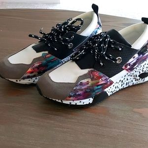Steve Madden Athletic Shoes